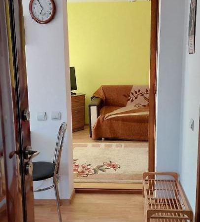 Fely Room Petroşani Exterior foto